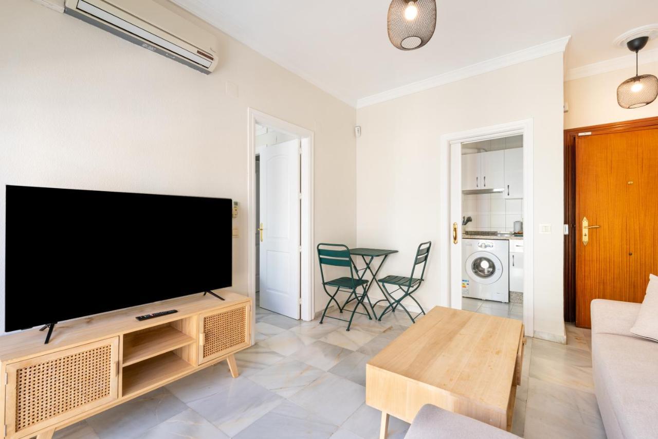 Apartamento Centrico La Victoria Apartment Malaga Exterior photo