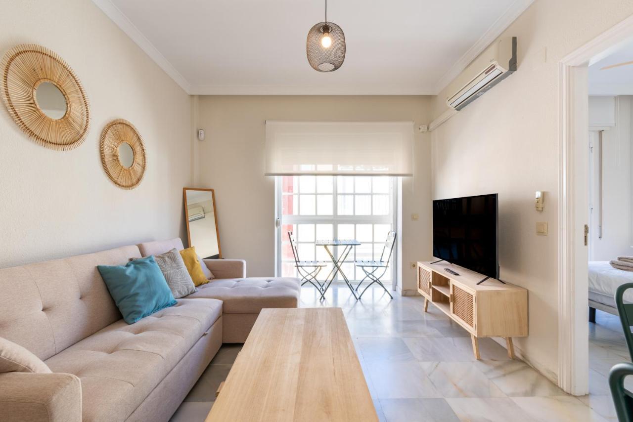 Apartamento Centrico La Victoria Apartment Malaga Exterior photo